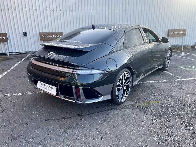 Hyundai IONIQ 6 E (228ps) Premium 77kWh (Single Motor) RWD