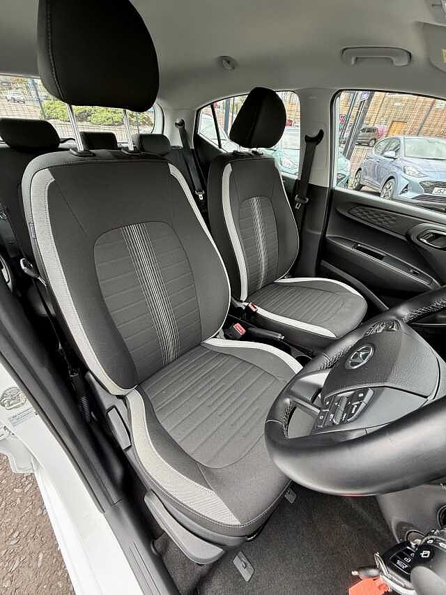 Hyundai i10 1.0 MPi SE Connect 5dr Auto