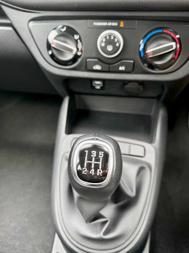 Hyundai i10 1.0 MPi SE Connect 5dr Auto