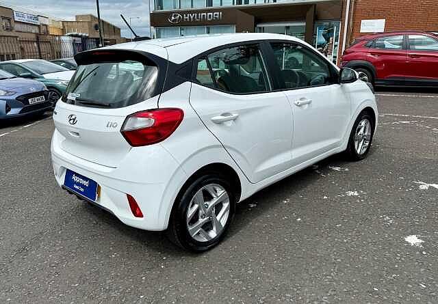 Hyundai i10 1.0 MPi SE Connect 5dr Auto