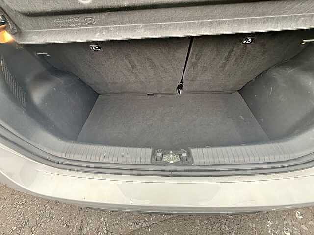 Hyundai i10 1.0 MPi SE Connect 5dr