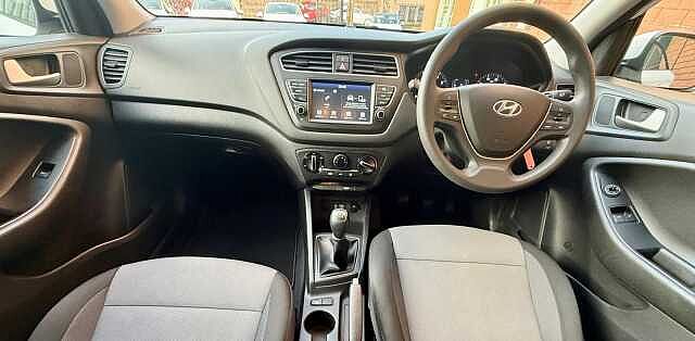 Hyundai i20 1.2 MPi S Connect 5dr