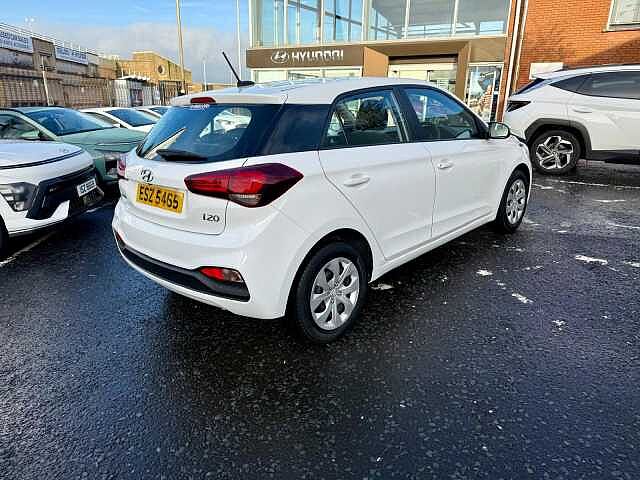 Hyundai i20 1.2 MPi S Connect 5dr