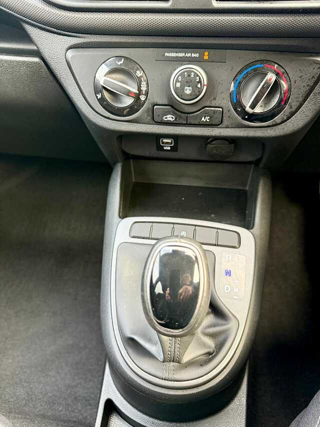 Hyundai i10 1.2 MPi SE Connect 5dr Auto