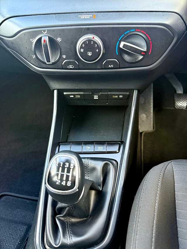 Hyundai i20 1.0T GDi 48V MHD SE Connect 5dr