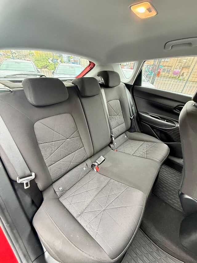 Hyundai BAYON 1.0 TGDi 48V MHEV SE Connect 5dr