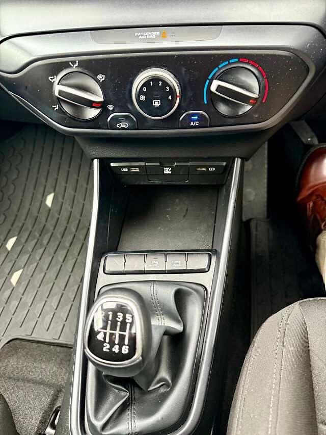 Hyundai BAYON 1.0 TGDi 48V MHEV SE Connect 5dr