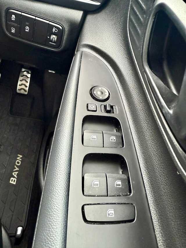 Hyundai BAYON 1.0 TGDi 48V MHEV SE Connect 5dr