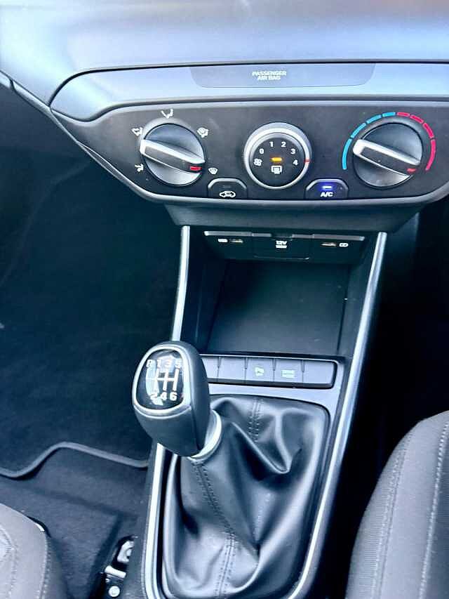 Hyundai i20 1.0T GDi 48V MHD SE Connect 5dr