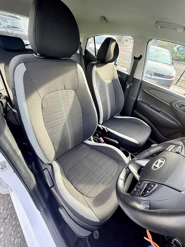 Hyundai i10 1.0 Advance 5dr