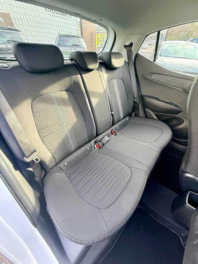 Hyundai i10 1.0 Advance 5dr