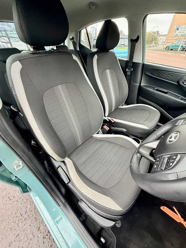 Hyundai i10 1.0 Advance 5dr Auto