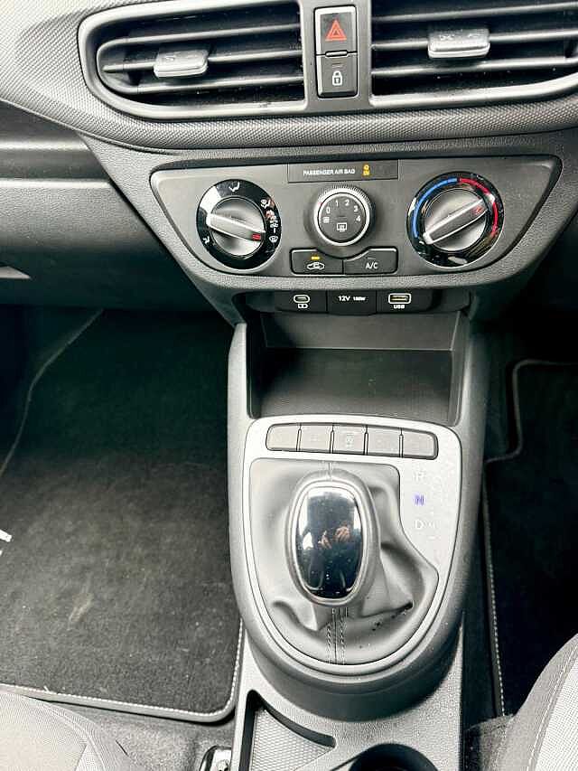 Hyundai i10 1.0 Advance 5dr Auto