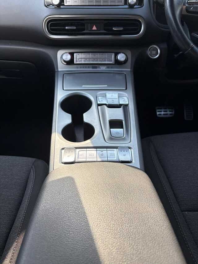Hyundai KONA 150kW Premium 64kWh 5dr Auto