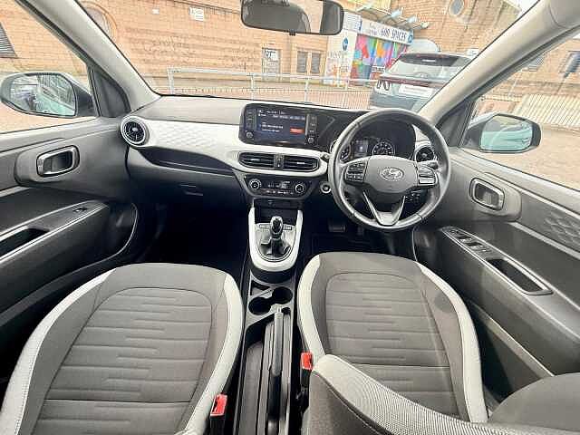 Hyundai i10 1.2 MPi Premium 5dr Auto