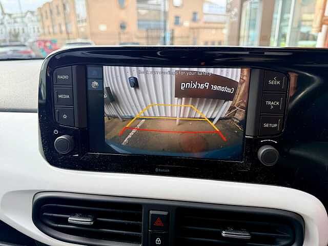 Hyundai i10 1.2 MPi Premium 5dr Auto