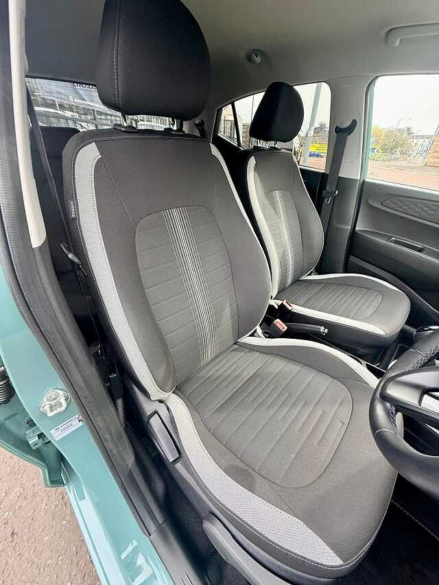 Hyundai i10 1.2 MPi Premium 5dr Auto