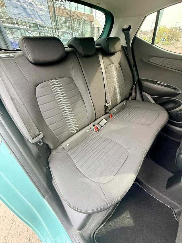 Hyundai i10 1.2 MPi Premium 5dr Auto