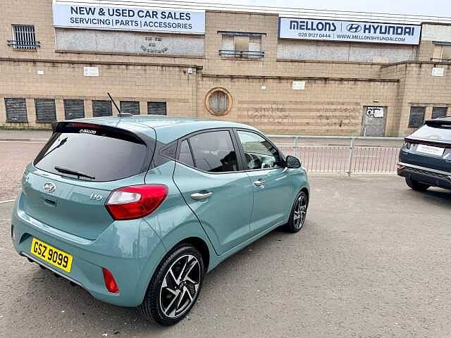 Hyundai i10 1.2 MPi Premium 5dr Auto