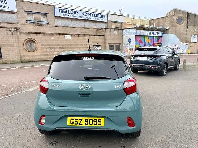 Hyundai i10 1.2 MPi Premium 5dr Auto