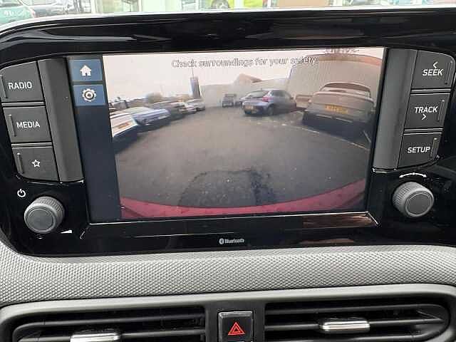 Hyundai i10 1.2 Advance 5dr Auto