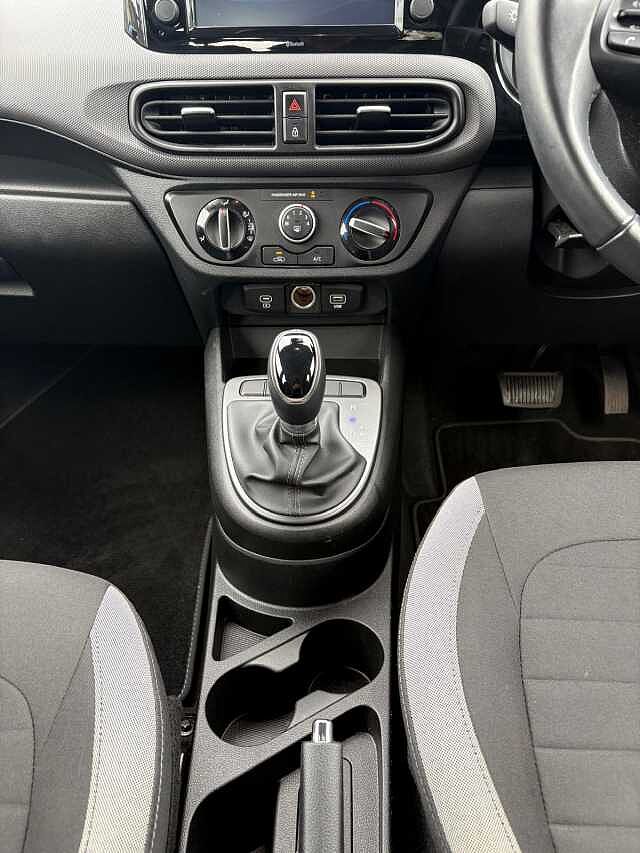 Hyundai i10 1.2 Advance 5dr Auto