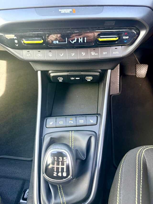 Hyundai I20 1.0T GDi Premium 5dr Yellow