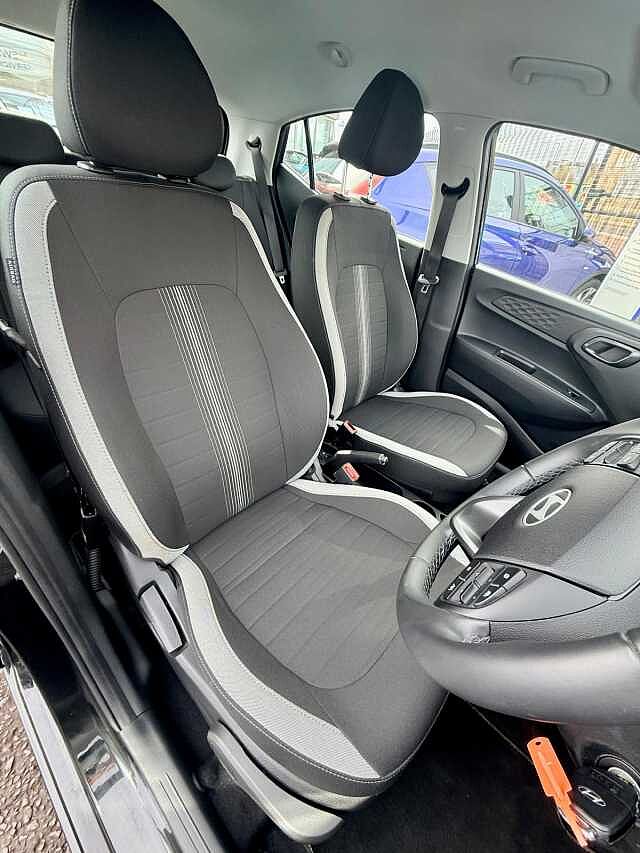 Hyundai i10 1.0 [63] Advance 5dr [Nav]