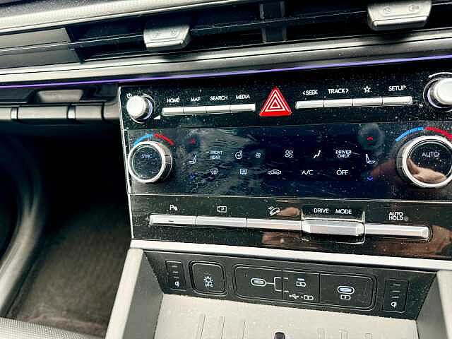 Hyundai SANTA FE 1.6 TGDi Hybrid Calligraphy 5dr Auto