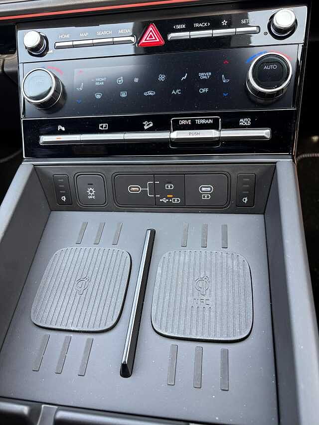 Hyundai SANTA FE 1.6 TGDi 239 Hybrid Calligraphy 5dr 4WD Auto