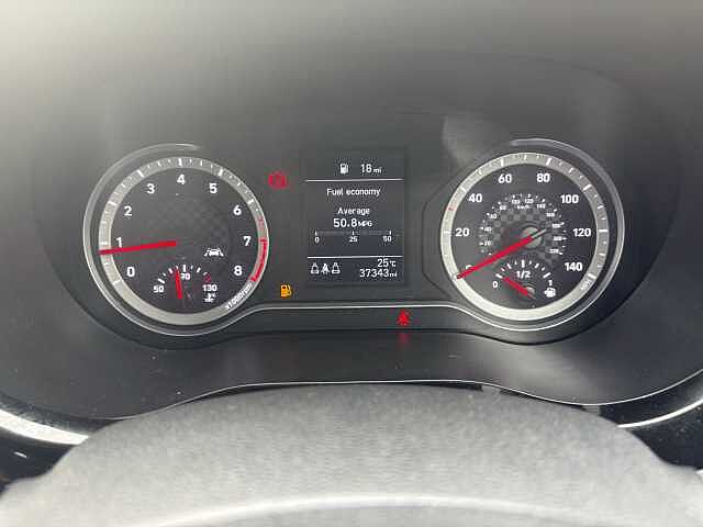 Hyundai i10 1.0 MPi SE Connect 5dr