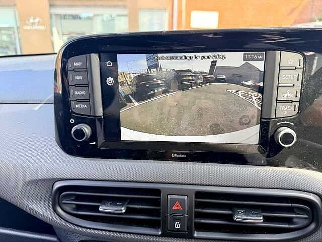 Hyundai i10 1.0 [63] Advance 5dr Auto [Nav]