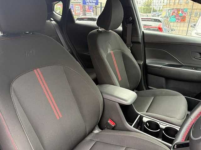 Hyundai KONA 1.6 GDi Hybrid N Line 5dr DCT White