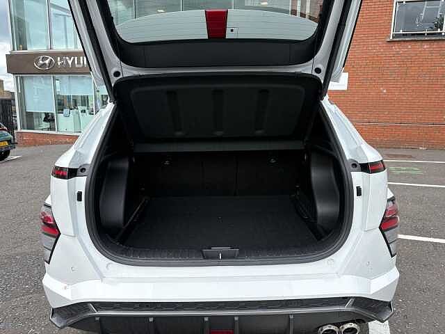 Hyundai KONA 1.6 GDi Hybrid N Line 5dr DCT White